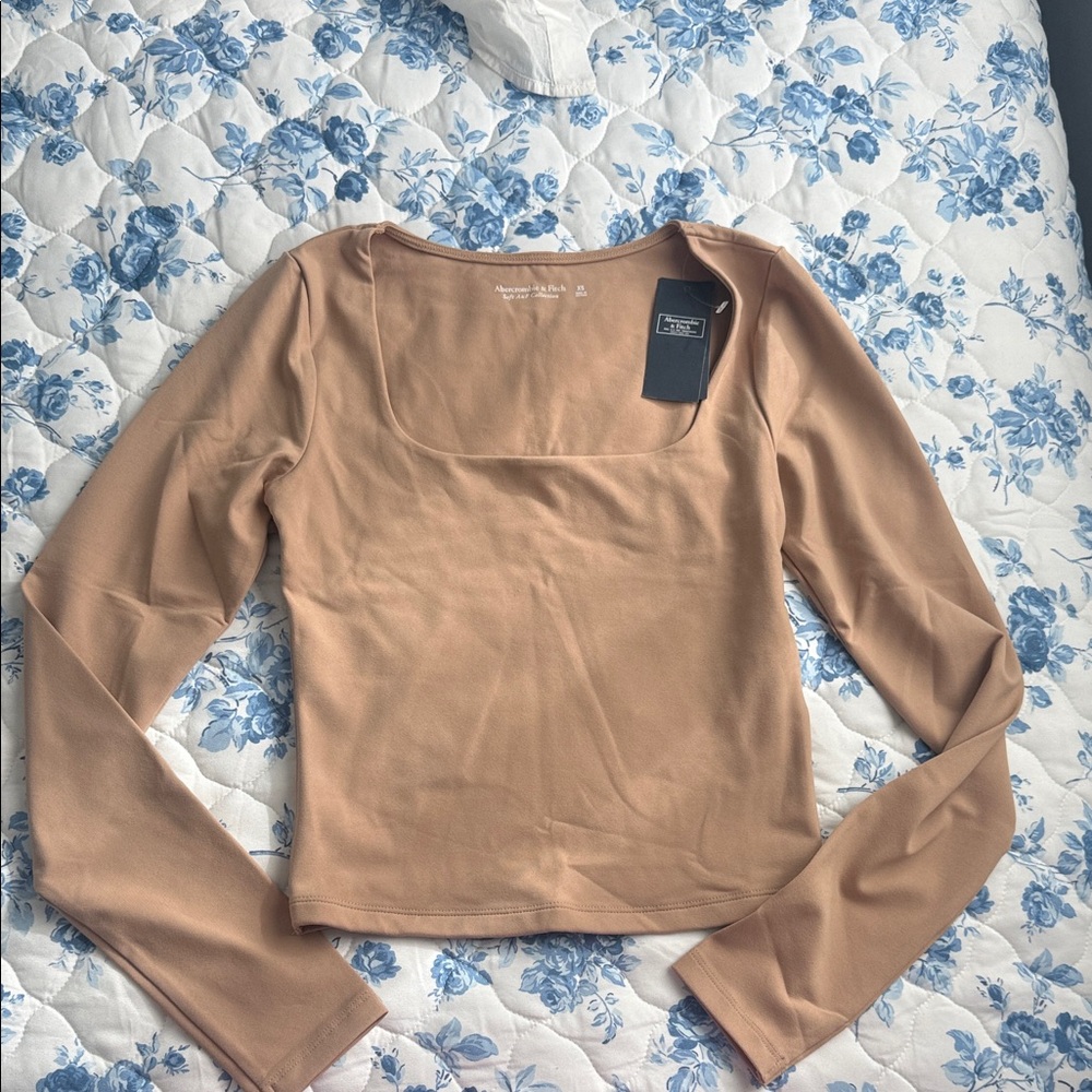 Abercrombie & Fitch Tan Long Sleeve Blouse